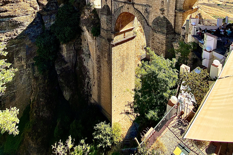 Málaga: Ronda, Marbella, and Puerto Banús Day Trip