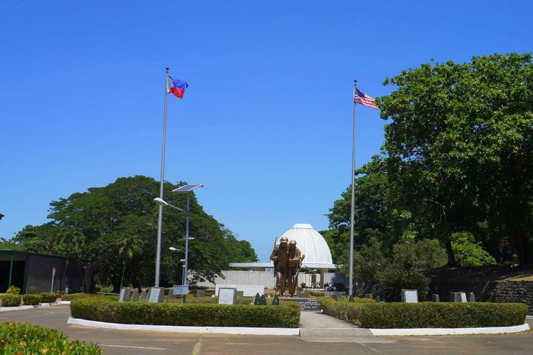 From Manila: Corregidor Island Guided Tour with Lunch
