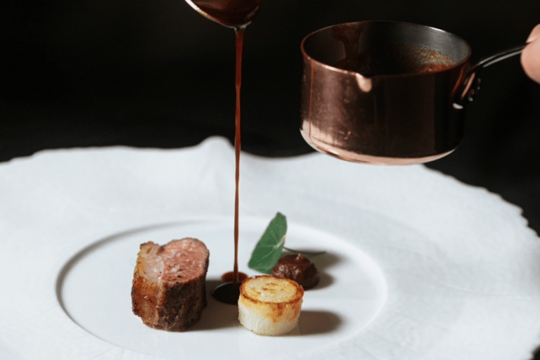 Paris: Prestige Sancerre Wine Tour with 10 Tastings & Lunch