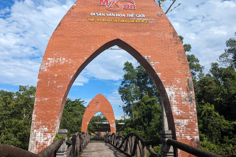 Passeios aos templos de My Son (nascer ou pôr do sol ou horário personalizado)