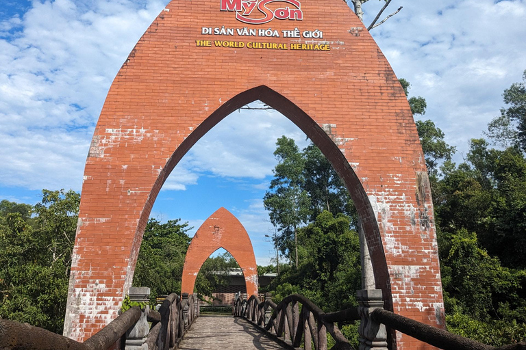 Passeios aos templos de My Son (nascer ou pôr do sol ou horário personalizado)