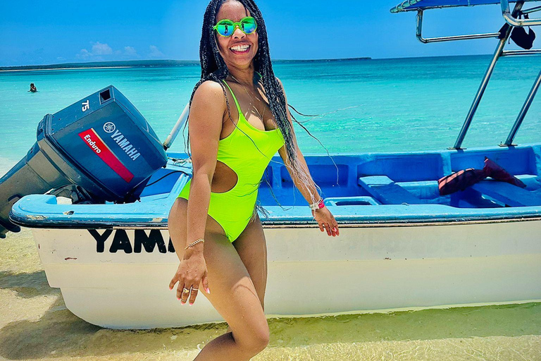 4-Day Full VIP Package: Saona Island + City Tours + Bahia de las Aguilas From Santo Domingo 4 Days Saona Island + City Tours + Bahia de las Aguilas