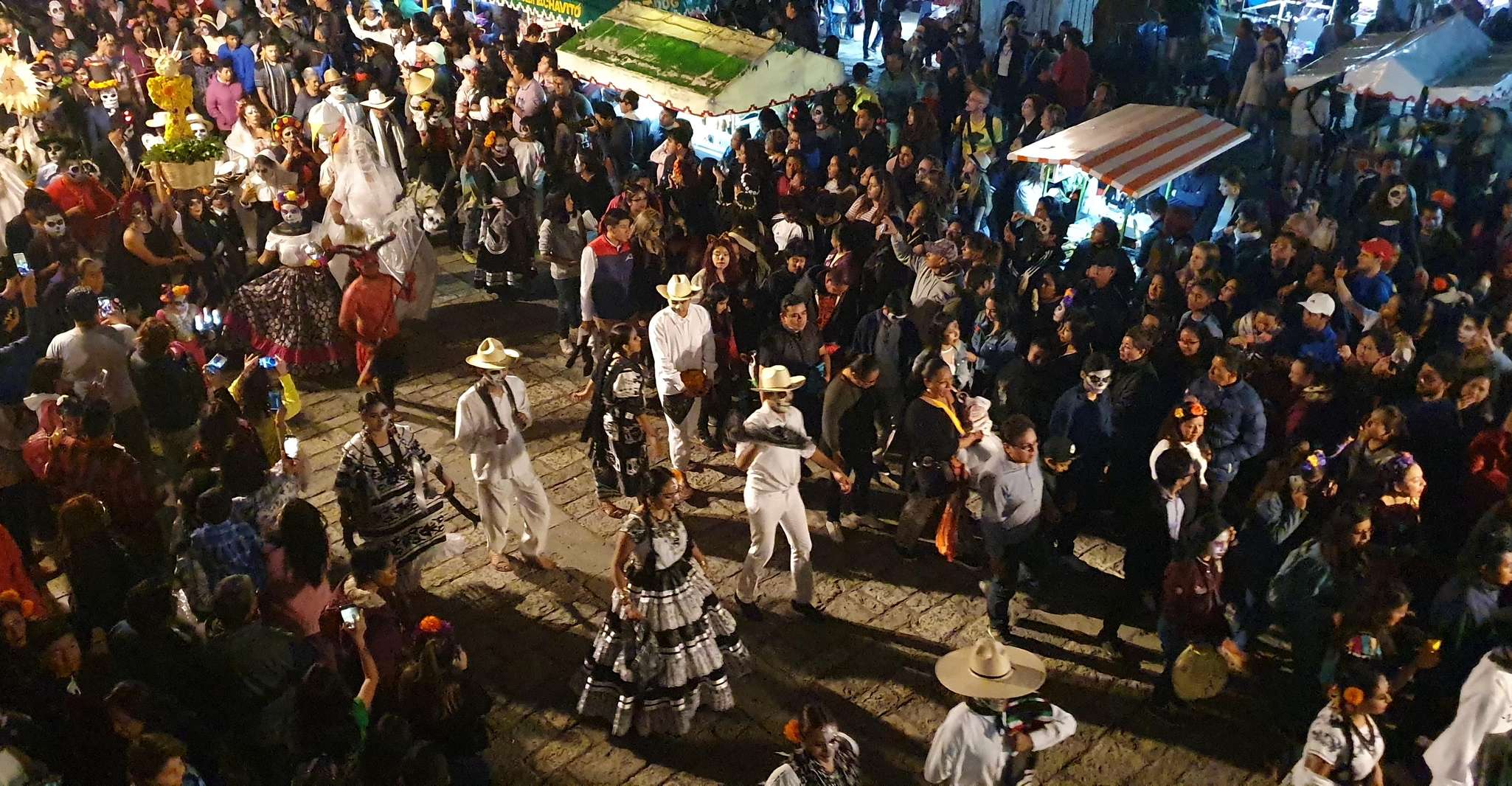Jour des morts à Oaxaca avec tradition et créativité - Housity