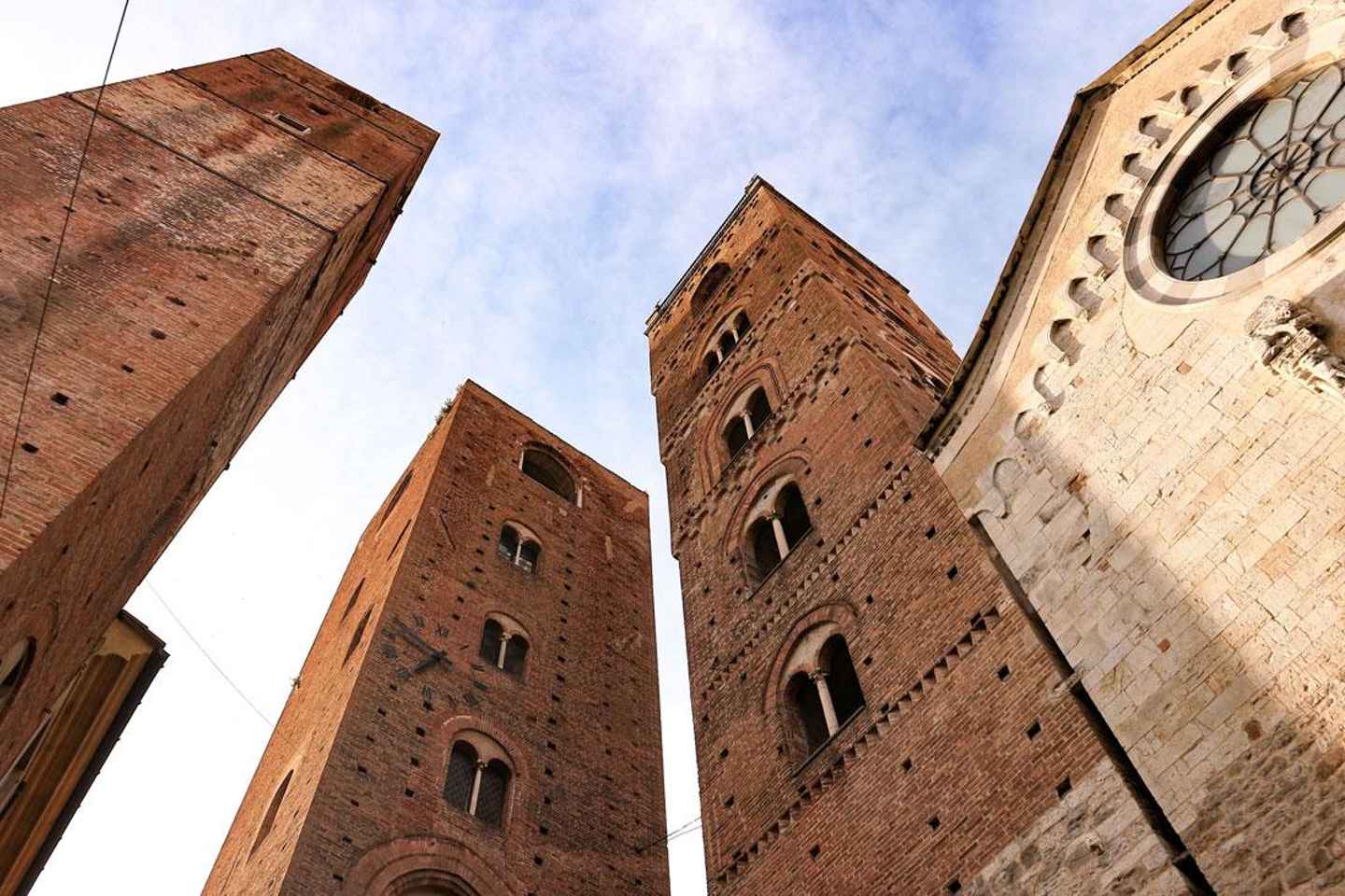 Albenga: tour a piedi privato alla scoperta del centro storico