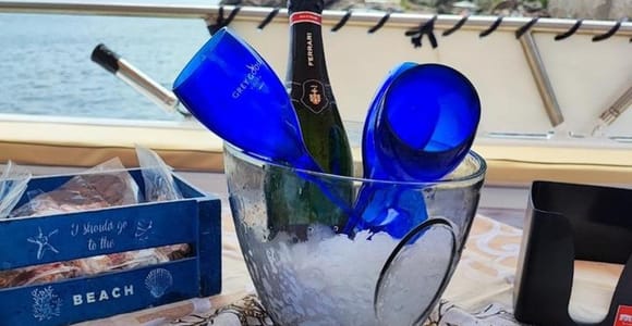 Taormina and Giardini Naxos: Private Boat Tour with Aperitif and Snorkeling