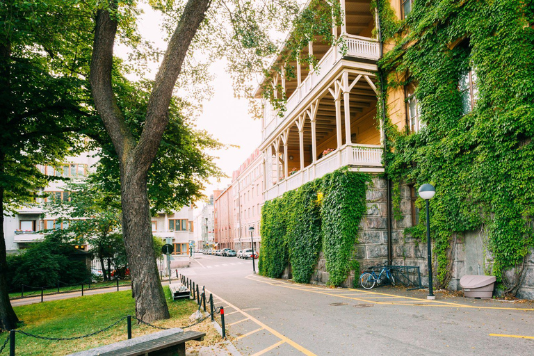 Best of Helsinki: Private Walking Tour with a LocalPrivate City Walking Tour - 2Hr