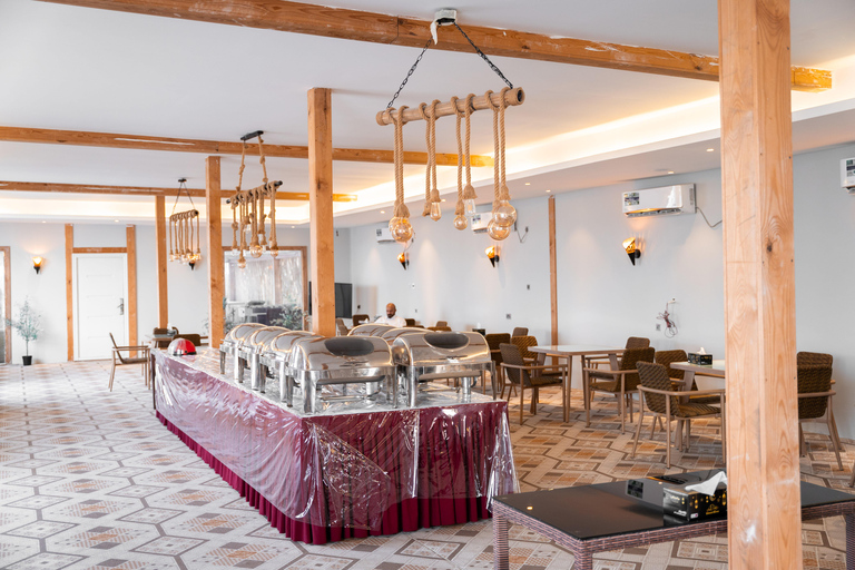 Doha: Wüstensafari, Abendessen vom Buffet &amp; ÜbernachtungsmöglichkeitDoha: Wüstensafari &amp; Abendessen vom Buffet im Camp