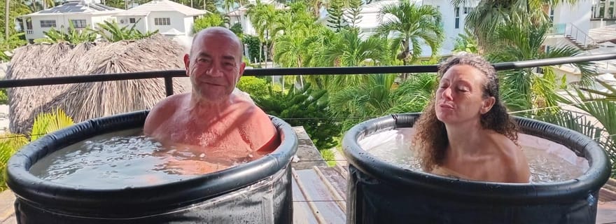 Las Terrenas : respiration + bain glacé sur le toit avec vue sur la mer