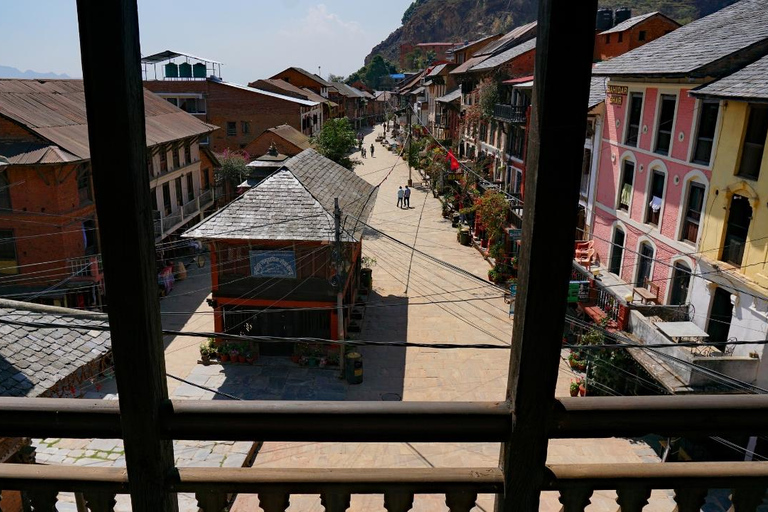 Katmandou : circuit de 2 jours à Bandipur avec hébergement en maison d&#039;hôtesKatmandou : circuit de deux jours à Bandipur avec hébergement en maison d&#039;hôtes