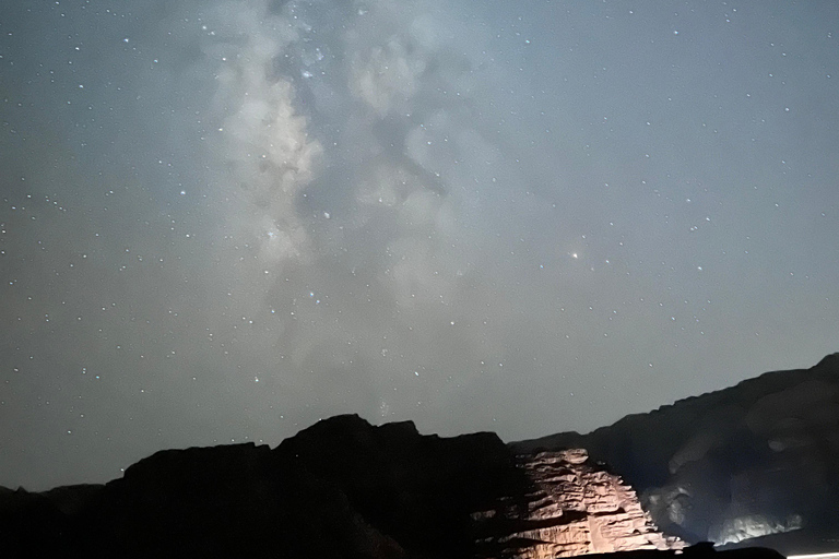 Wadi Rum: Bedouin Dinner and Stargazing Experience
