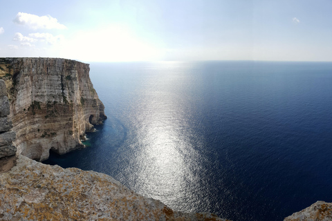 Malta: 9 Bays Cruise with Traditional Ftira and Transport