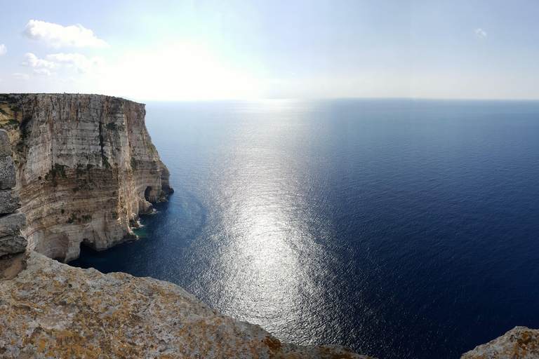 Malta: 9 Bays Cruise with Traditional Ftira and Transport