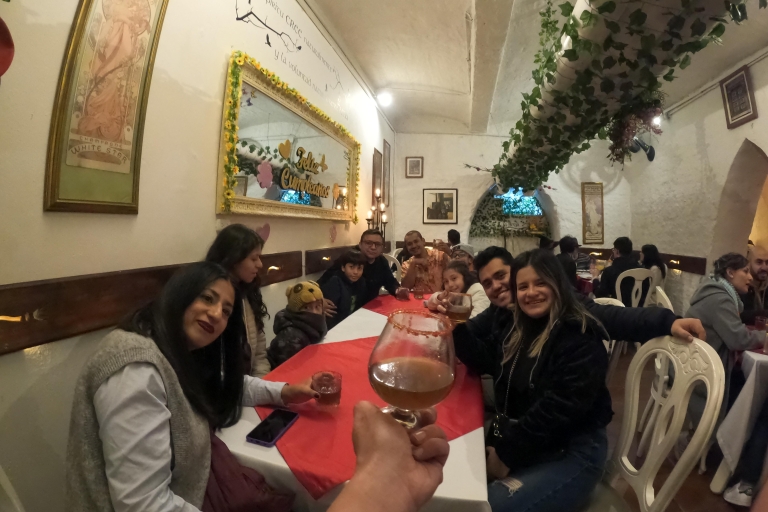 GhosTour La Candelaria BogotáBogota : Visite guidée des fantômes à La Candelaria