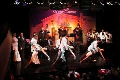 Buenos Aires: Tangoshow "Viejo Almacén" & optioneel dinerAlleen tangoshow met drankjes