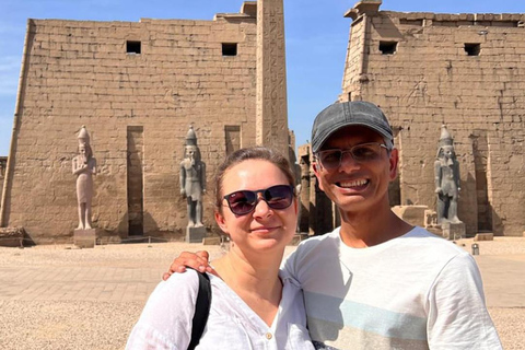 From Cairo: Luxor Solar Eclipse Tour with Flights and Lunch