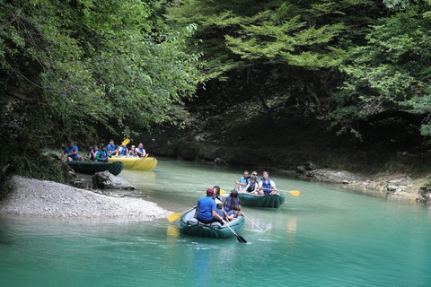 Canyon und Höhlen Tour ab Batumi (Martvili, Okatse, Prometheus)