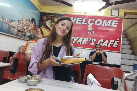 Taste of Varanasi (2-stündige geführte Street Food Tour)