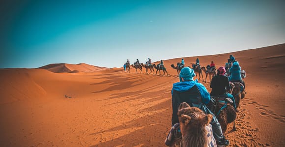 3 jours - 2 nuits de visite nocturne dans le désert à partir de Marrakech avec balade à dos de chameau