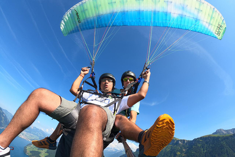 Lucerna: Voli in parapendio in tandem