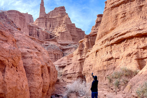 All-Inclusive Day Trip: Burana, Canyons & Issyk Kul + Pickup