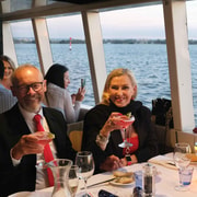 Perth: Swan River Christmas Dinner Cruise
