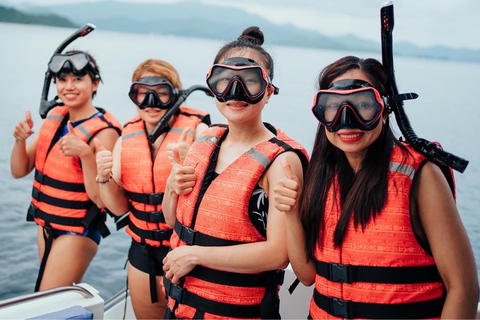 Excursão de lancha pela Ilha Coron e Beach Escapade em 1 dia