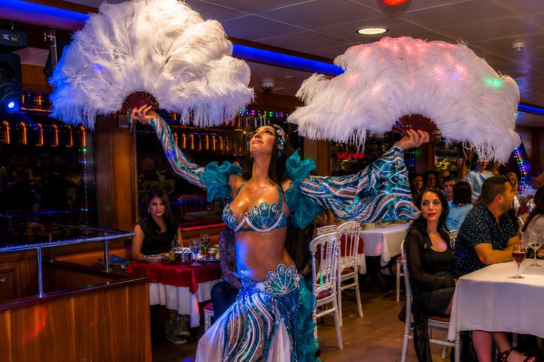 Istanbul: Europe & Asia Night Cruise with Dinner & Shows VIP Lounge, VIP Menu, Soft Drinks & Hotel Transfer