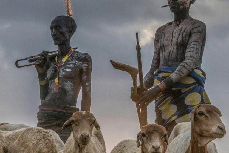 Awasa: 4-Day Omo Valley Tribal Immersion & Market Tour