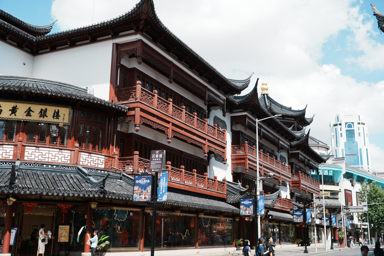 Old Shanghai: Yu Garden, Mosque and City Wall Walking Tour