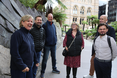 London: Natural History Museum Express Tour & Audio App