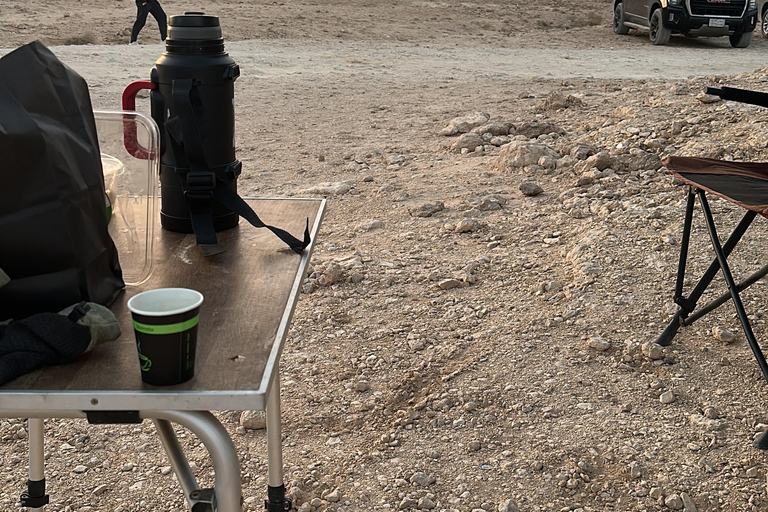 Riyadh: Edge of the World 4x4Excursion with Dinner(Kashtah)