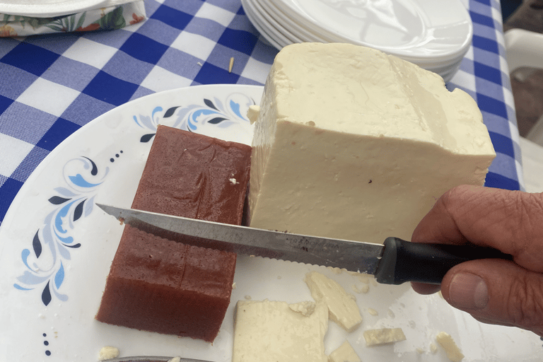 Colazione LOCALE: Un&#039;autentica esperienza culturale.