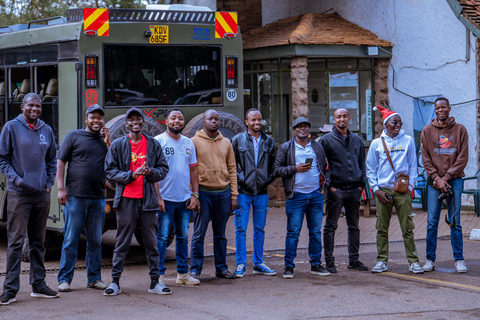 Nairobi: National Park Game Drive with Local Guide