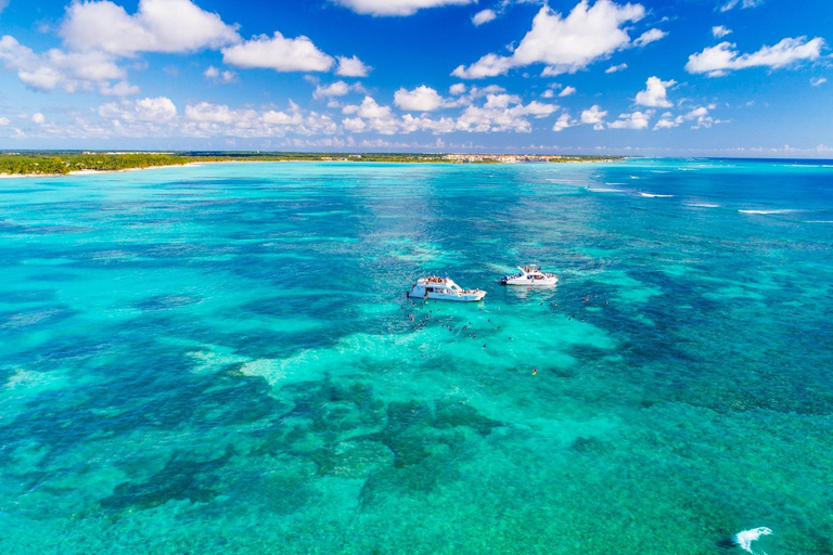 Juanillo VIP Beach Club and Hoyo Azul Catamaran Cruise