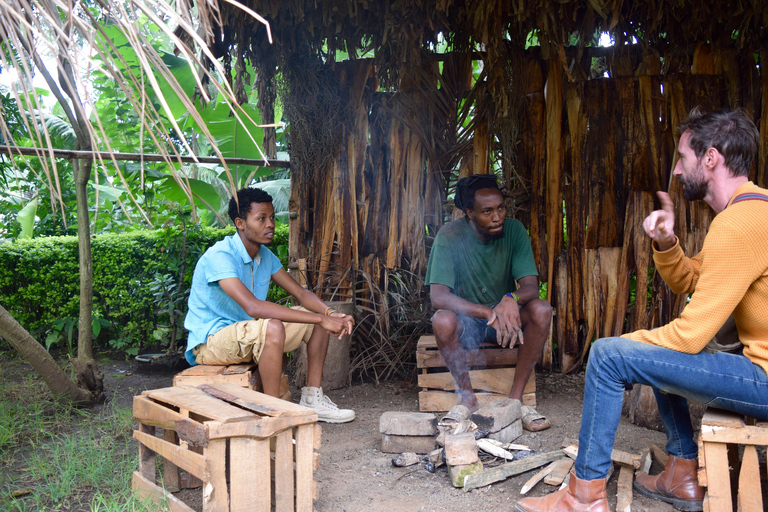 Arusha : Visite des cafés et/ou cours de poterie avec déjeunerTournée des cafés