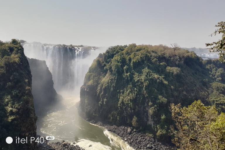 Victoriafälle: Geführte Tour Sambia und Simbabwe