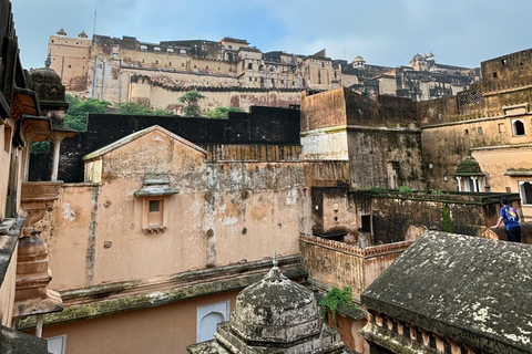 Jaipur: Passeio de bicicleta guiado pelo património de Amber com pequeno-almoçoCiclismo com café da manhã