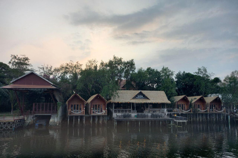 Bezoek 9 plaatsen in Kampot en Kep binnen één nacht en twee dagenReis van twee dagen en een nacht