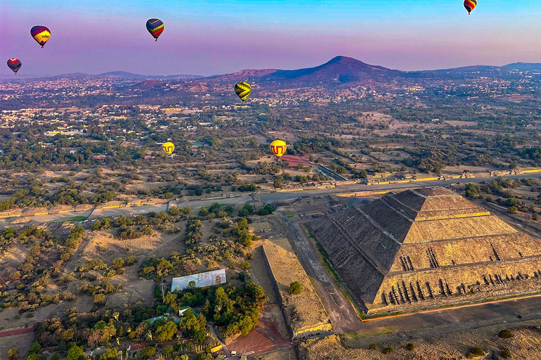 Teotihuacan: Lot balonem na ogrzane powietrze ze śniadaniem