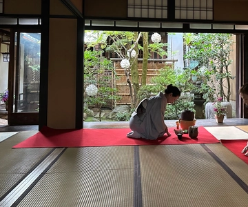 Experiência de Kimono e Cerimónia do Chá num bem cultural de Quioto