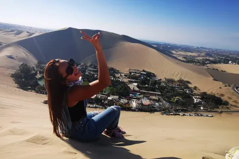 De Lima: Excursão a Paracas - Huacachina - Nazca 2D/1N