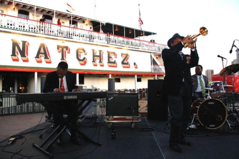 New Orleans: stoombootrondvaart met jazz en optionele brunchJazzrondvaart op zondag zonder brunch