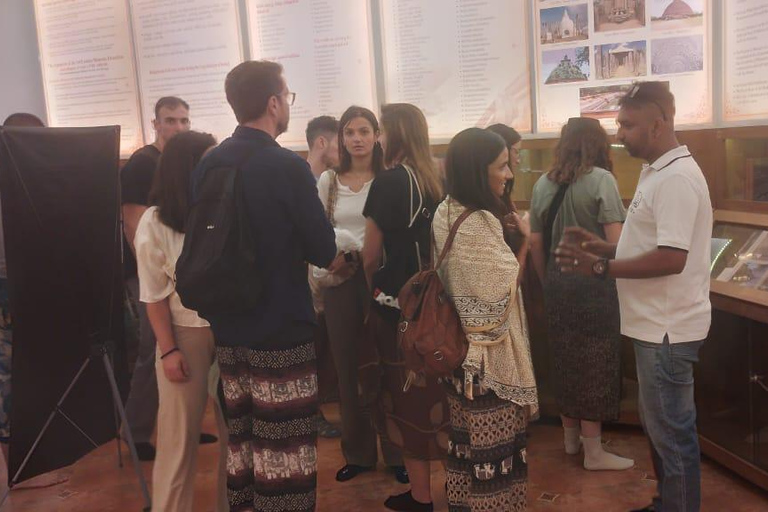 From Kandy: Pinnawala Elephant Orphanage Tuk-Tuk Day Tour