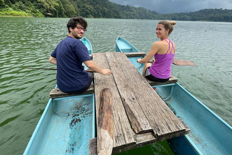 Munduk: Escursione nella giungla del Lago Gemello, Tempio di Ulun Danu e cascataTour con punto di incontro al Lago Gemello, Munduk