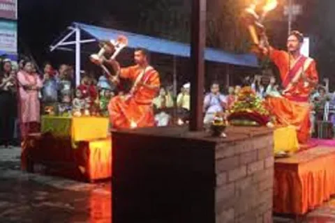 Pokhara: Tal Barahi Tempel Abend Aarati Zeremonie