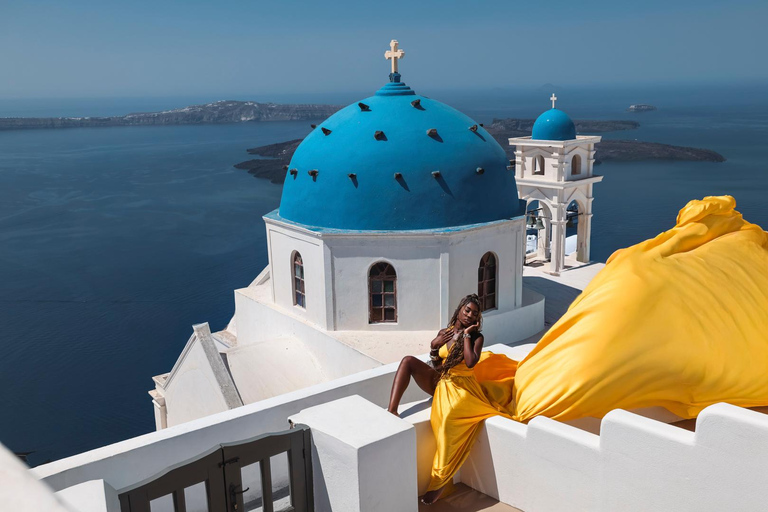 Flying dress Photoshoot in Santorini with Hotel Pickup