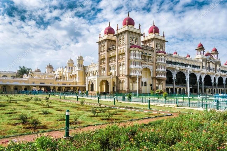 Visite privée pour admirer la grandeur de Mysore depuis BangaloreVisite privée avec chauffeur : Découvrez l&#039;héritage royal de Mysore