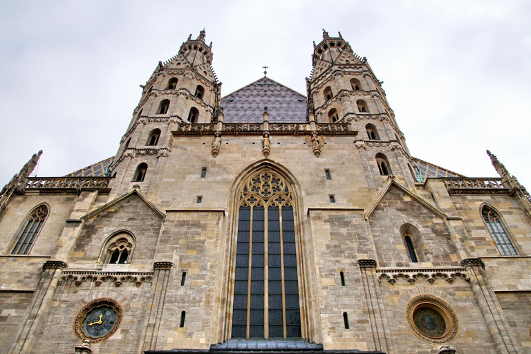 St Stephen's Cathedral Vienna Old Town Walking Tour 2,5-hour: St. Stephen's Cathedral & 2 Towers (No Transfer)
