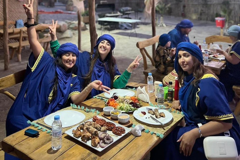 Agadir : quad dans le désert de Saraha, balade à dos de chameau et dîner barbecuePrise en charge à Taghazout