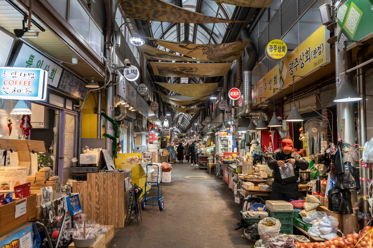 Séoul : Visite du palais de Gyeongbokgung et déjeuner au marché authentique